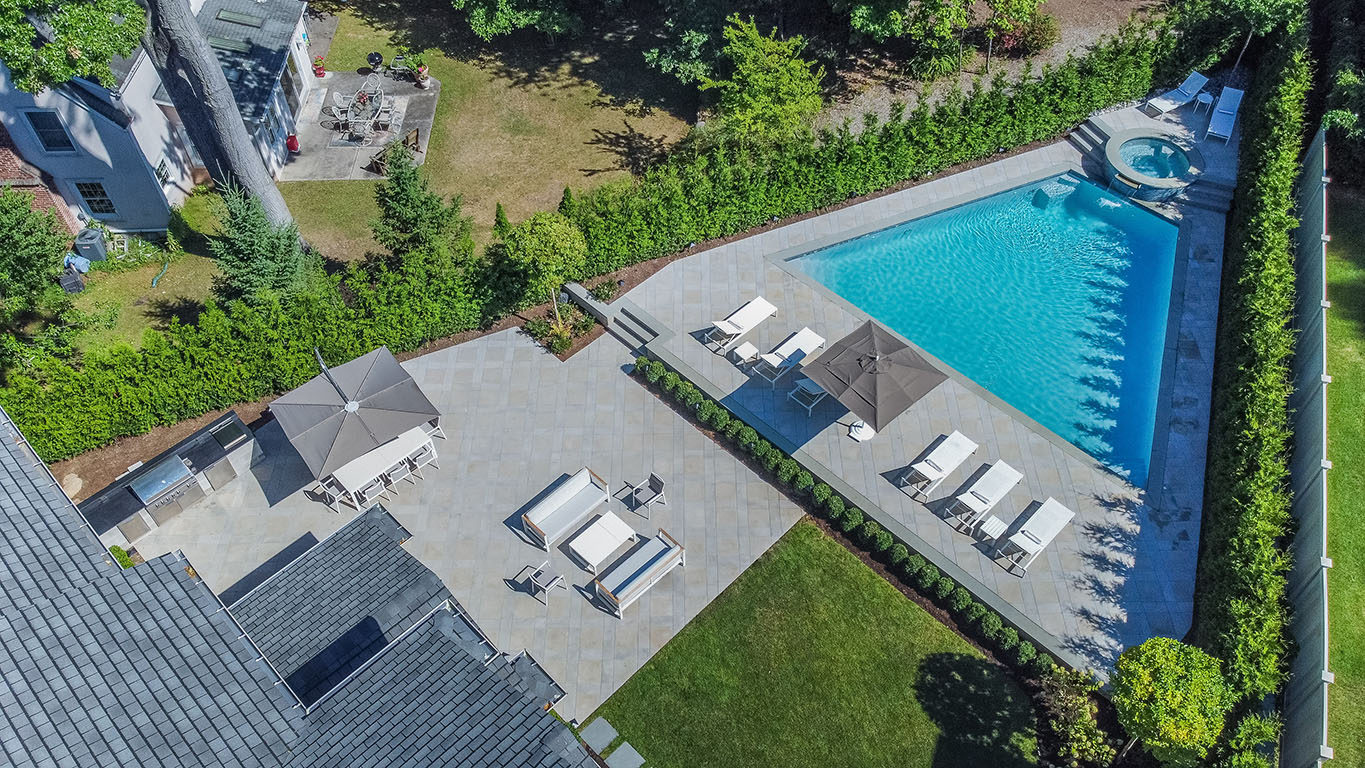 Residential Concrete Pools, Freeform: Mufson Landscape Design, Norwood, N.J.