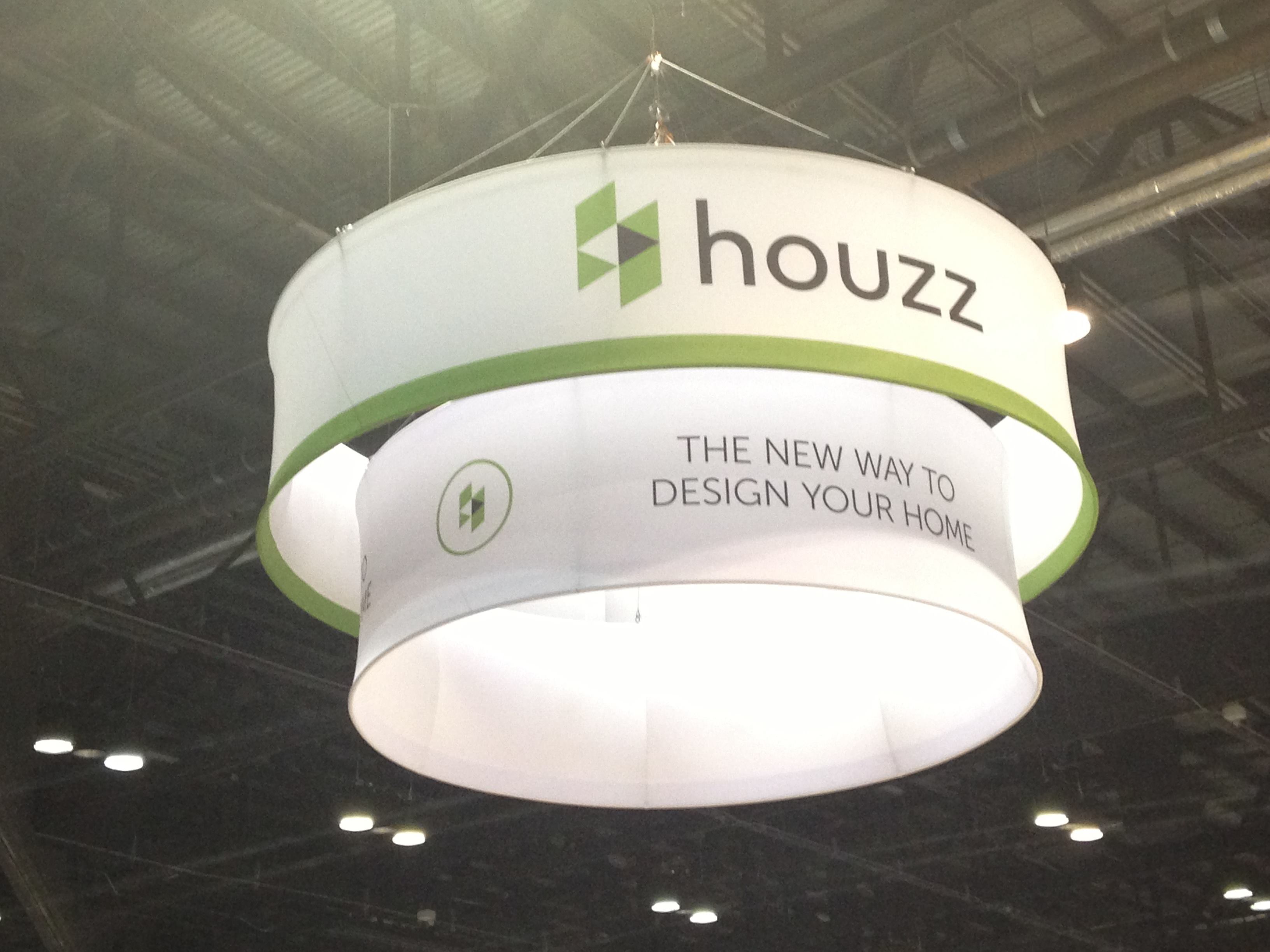 4. Houzz A PSP Expo newbie, home improvement website/app 
Houzz was on hand with a sizeable booth offering expert advice, a lounge area complete with tech device charging stations, and a presentation space.