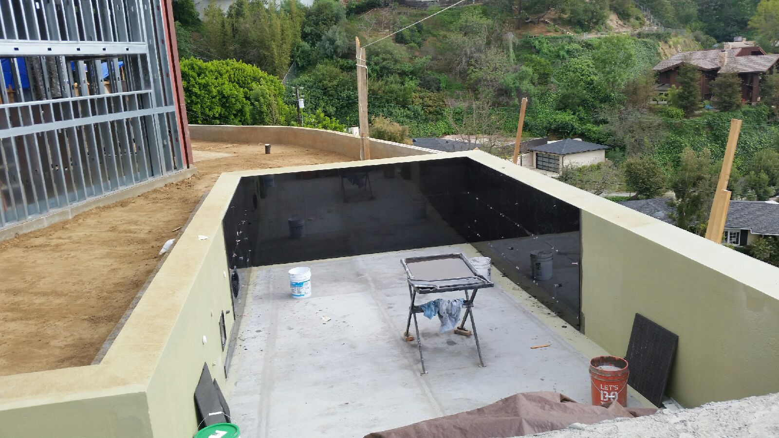 Large-format tiles especially enhance the clean, contemporary designs that continue to increase in popularity. They also can be subject to slight warping. Here, spacers placed between the tiles help control lippage where slightly warped or bowed pieces abut.