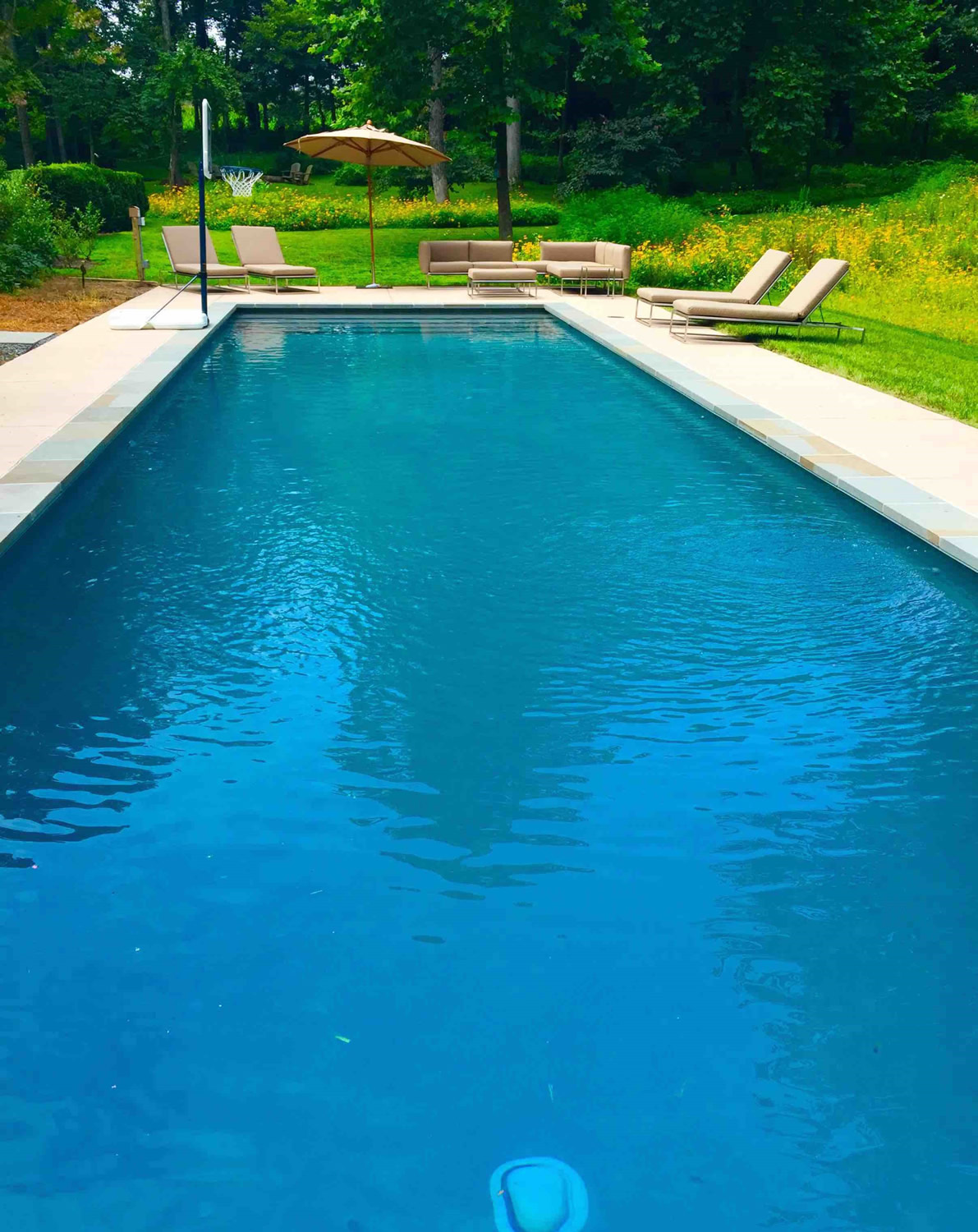 A Colorado Residential pool that upgraded to Clear Comfort’s chlorine-free pool sanitation system.