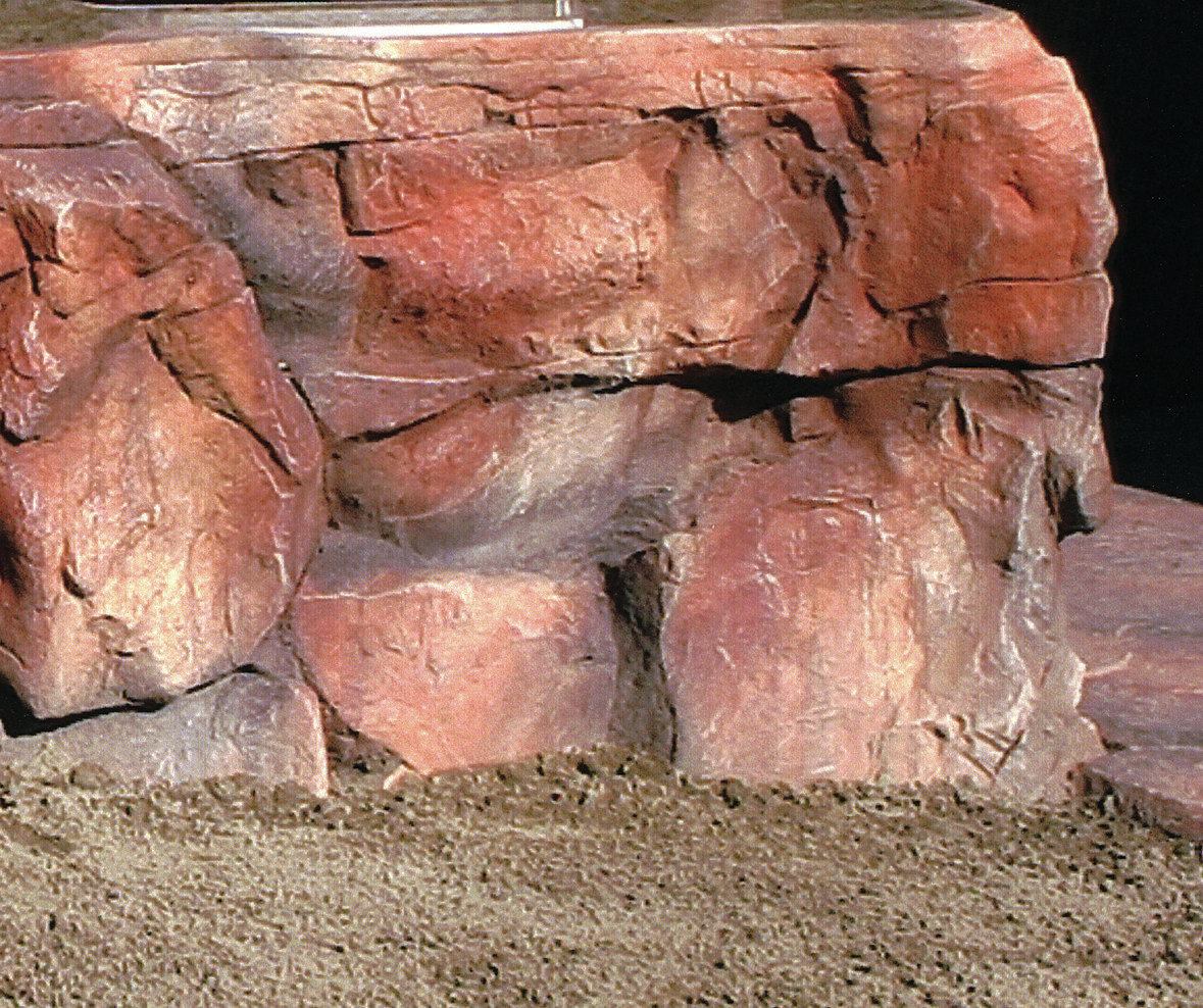 Common mistakes: Drastic and seemingly random color changes are not realistic.