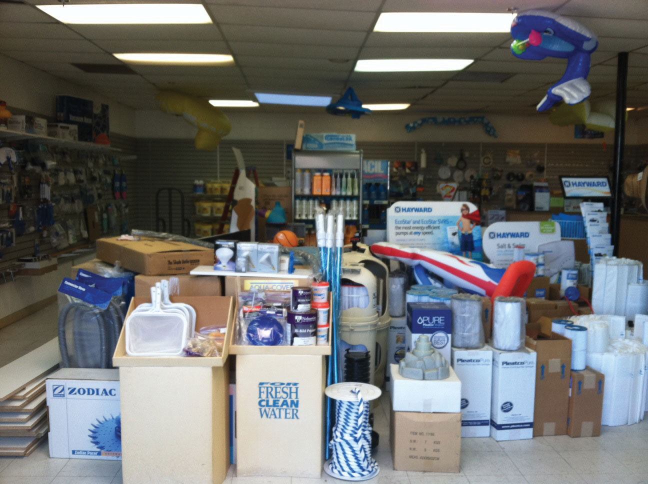 A new look: Before the remodel, Allpro Pool Supplies in La Mesa, Calif., had white walls and wasn’t set up to its best advantage.