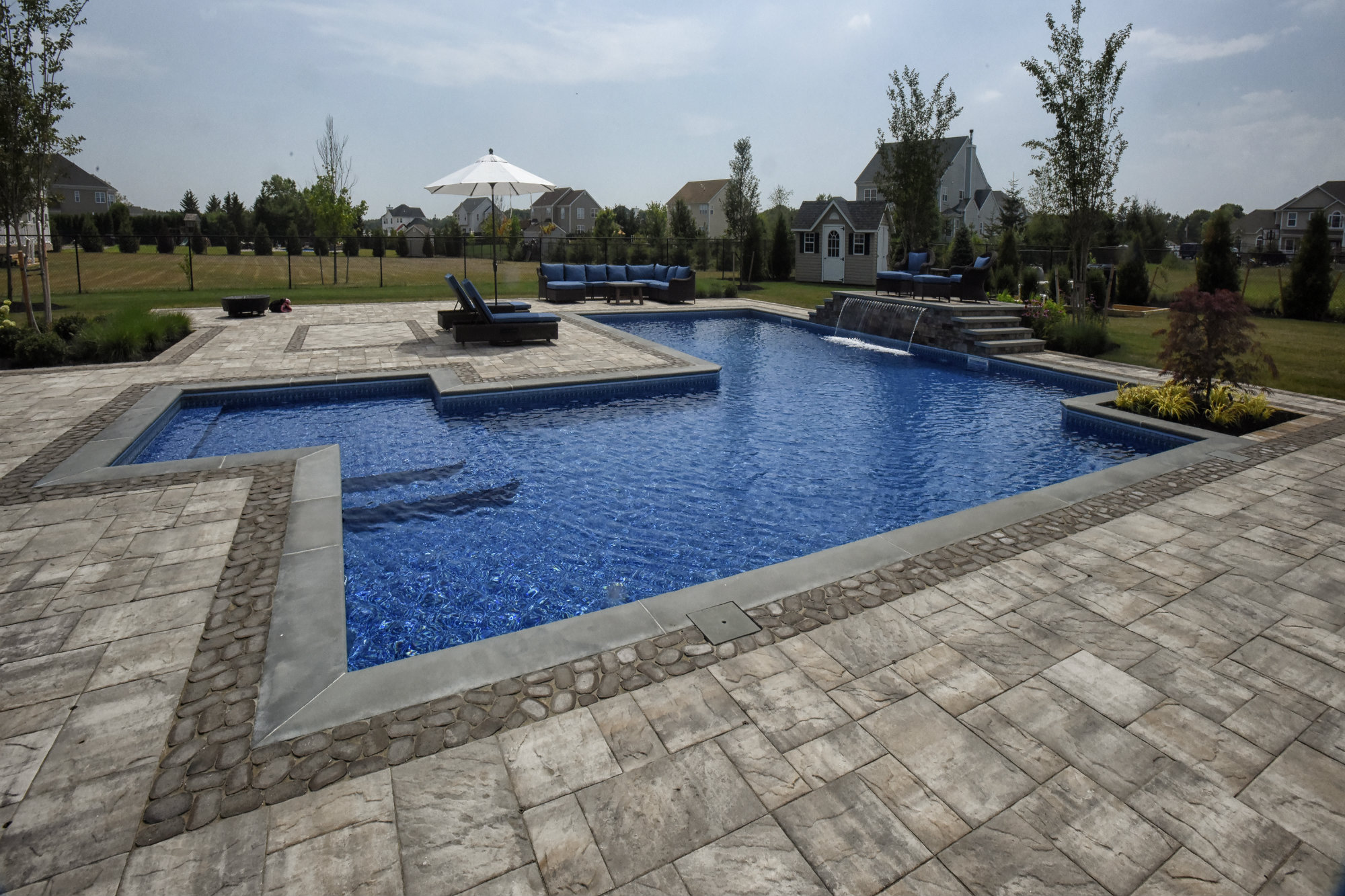 Best of Competition:
Residential Vinyl-Lined Pools — Geometric
Swimming Pools by Jack Anthony, Patchogue, N.Y.